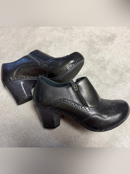 Dansko Shoes - DANSKO NANCY CLOG HEELED BOOTIE ZIP BOOT PROFESSIONAL SHOE LEATHER STUDDED 36